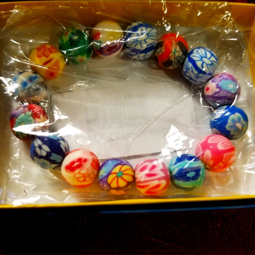 New Floral beaded stretch bracelet